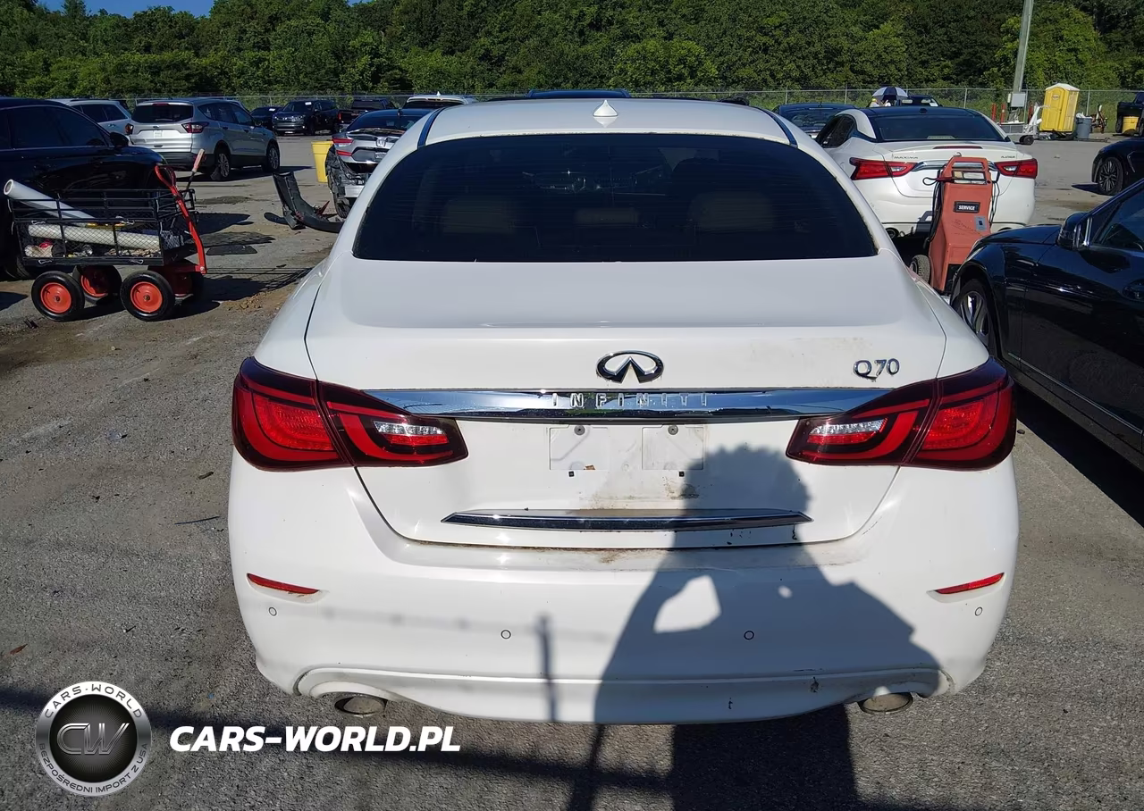 2015 Infiniti Q70 3.7 VIN:JN1BY1AP6FM540234 - 16