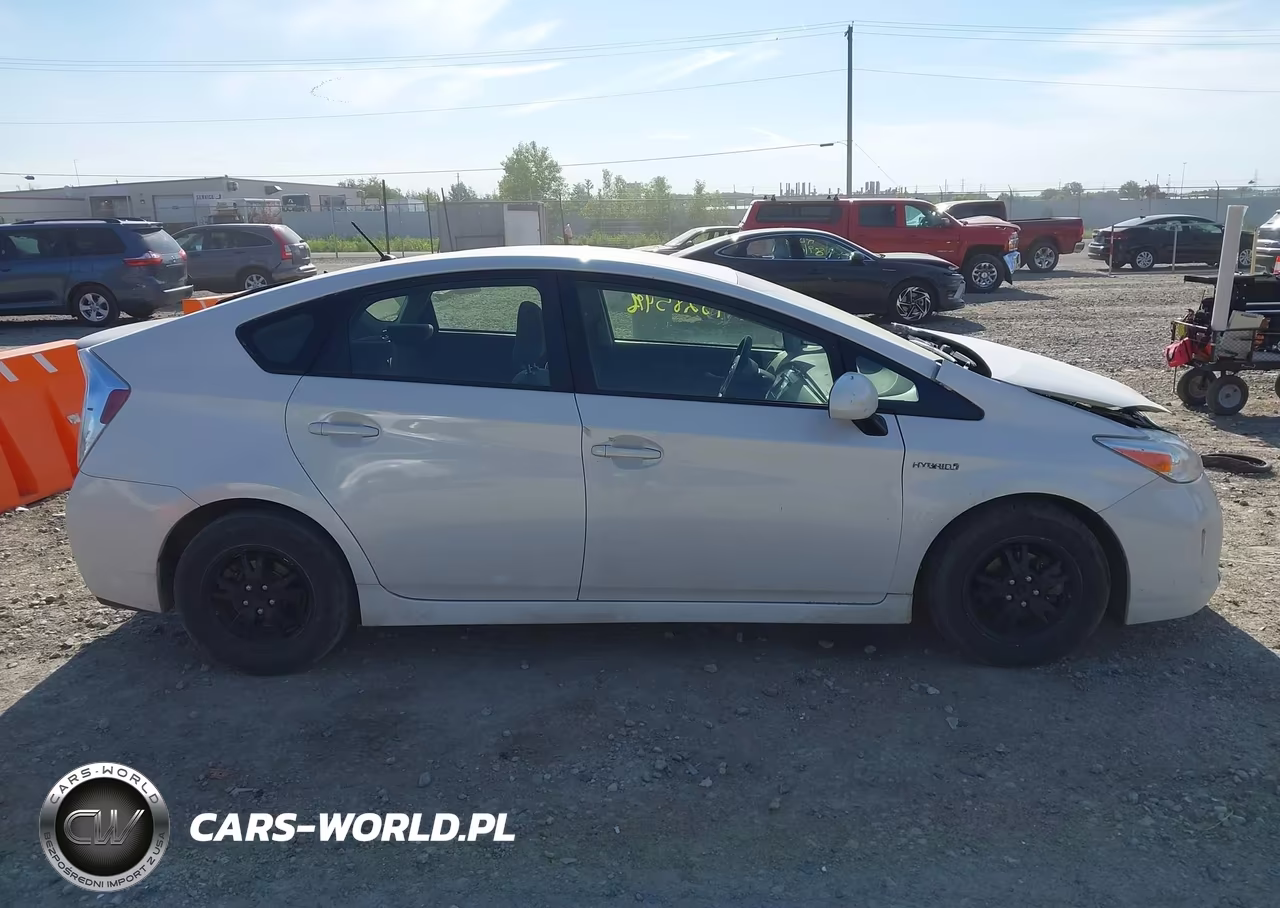 2014 Toyota Prius Two VIN:JTDKN3DU1E0384676 - 13