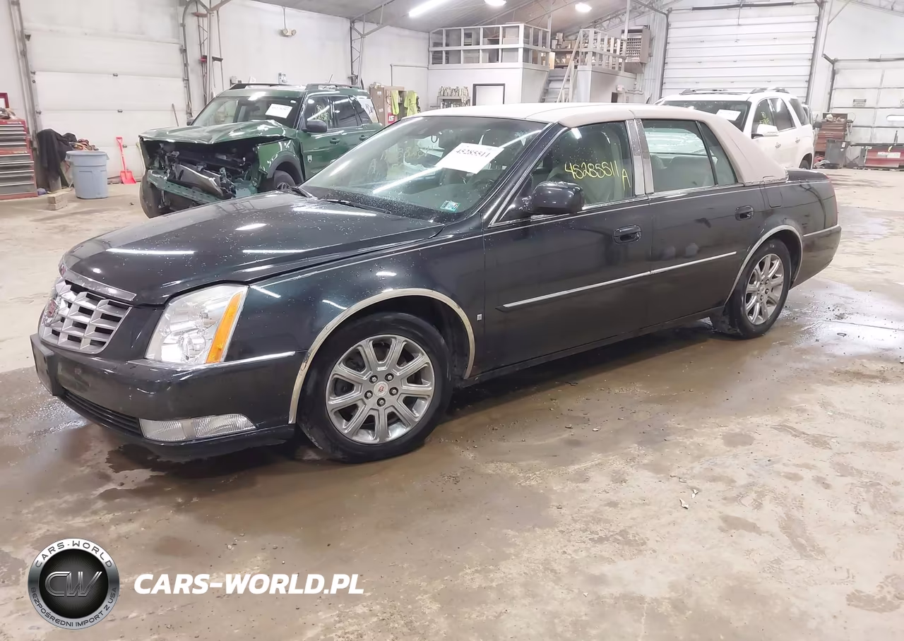 2008 Cadillac Dts 1Sb VIN:1G6KD57Y58U185529 - 2