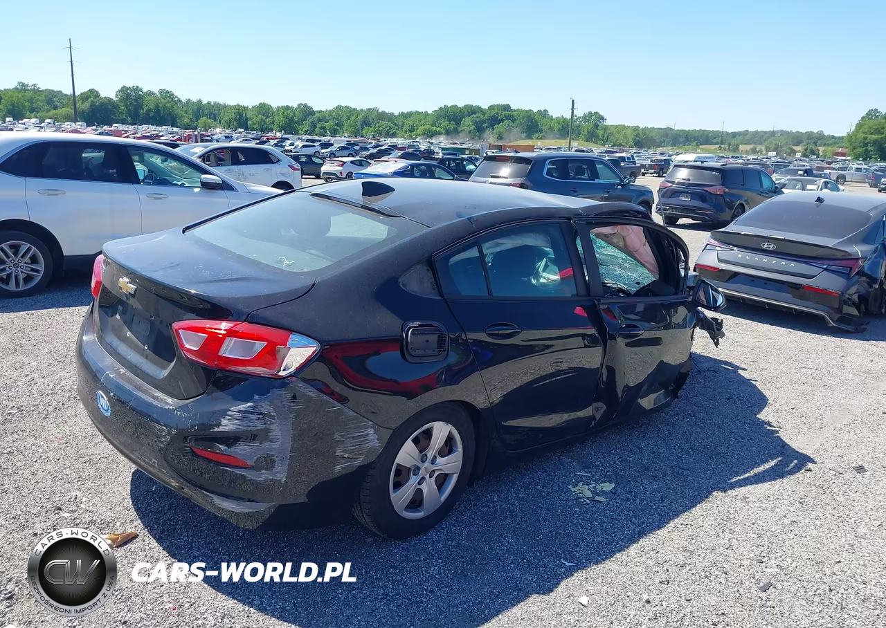 2016 Chevrolet Cruze Ls Auto VIN:1G1BC5SM9G7285501 - 4