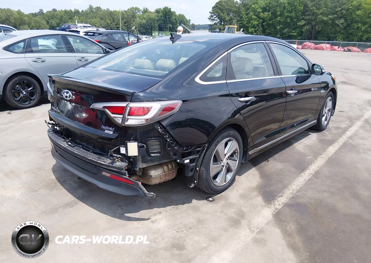 2017 Hyundai Sonata Hybrid Limited VIN:KMHE34L1XHA044789 - 4