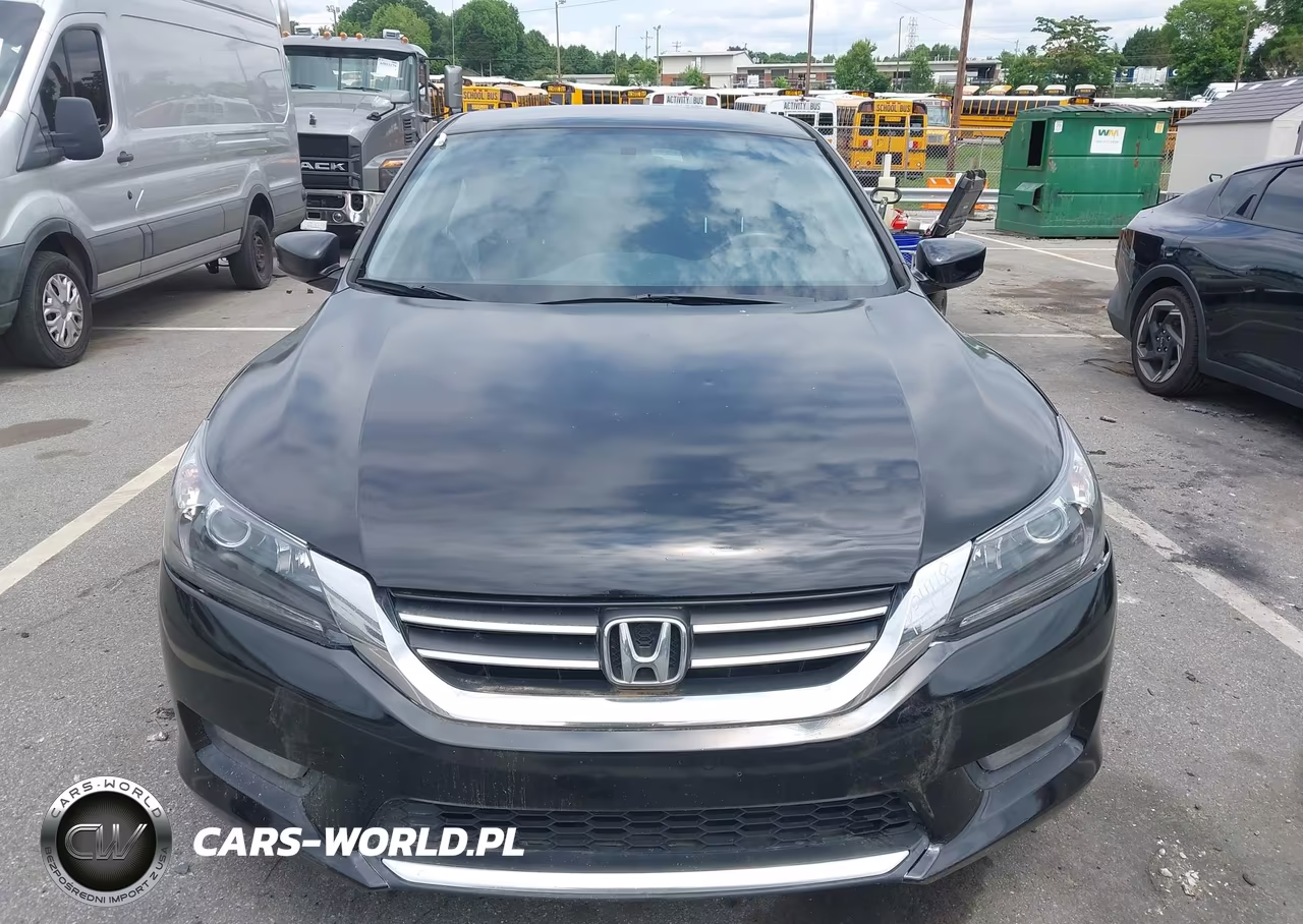2014 Honda Accord Sport VIN:1HGCR2F50EA198275 - 13