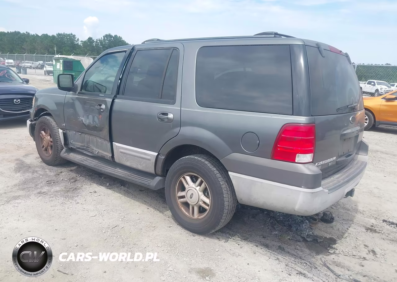 2003 Ford Expedition Xlt VIN:1FMRU15W73LC21110 - 3