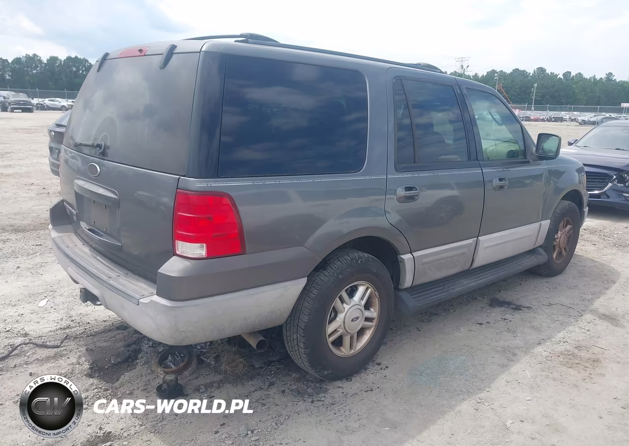 2003 Ford Expedition Xlt VIN:1FMRU15W73LC21110 - 4