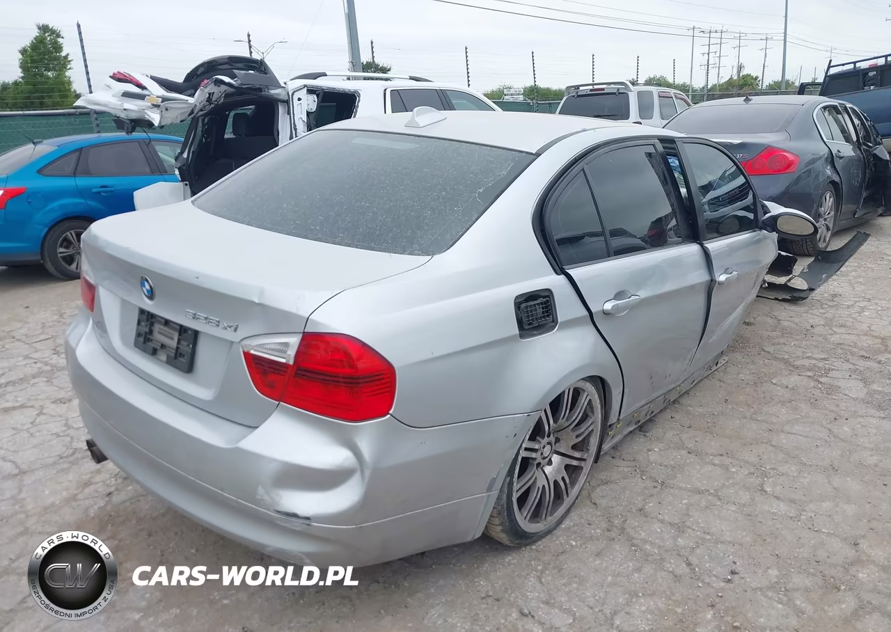 2007 BMW 328Xi VIN:WBAVC93537K032090 - 4