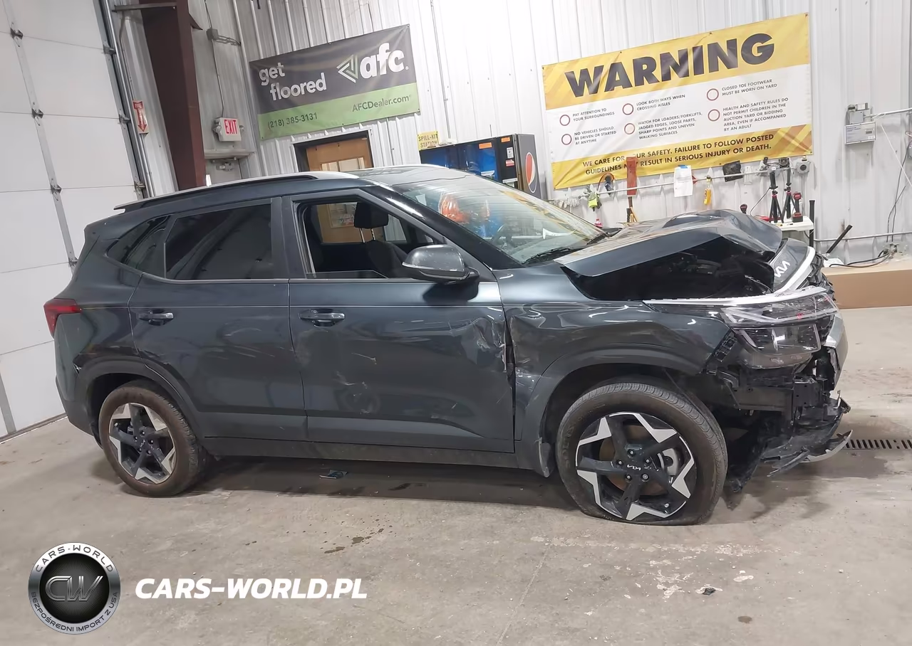 2025 Kia Seltos S VIN:KNDEUCAA5S7823827 - 13