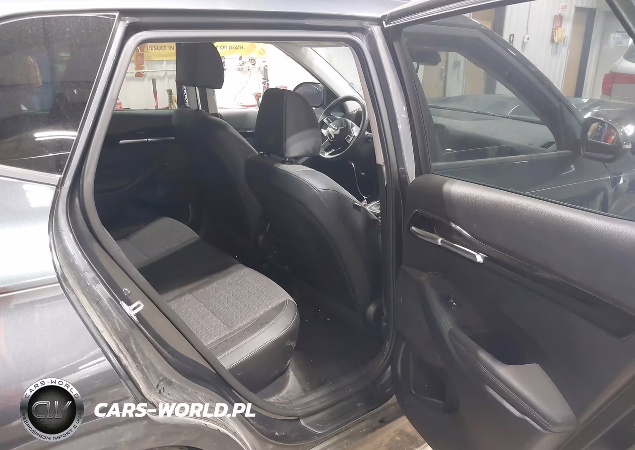 2025 Kia Seltos S VIN:KNDEUCAA5S7823827 - 8
