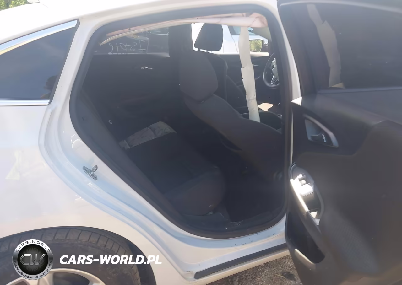 2019 Chevrolet Malibu 1Ls VIN:1G1ZB5ST0KF143612 - 8