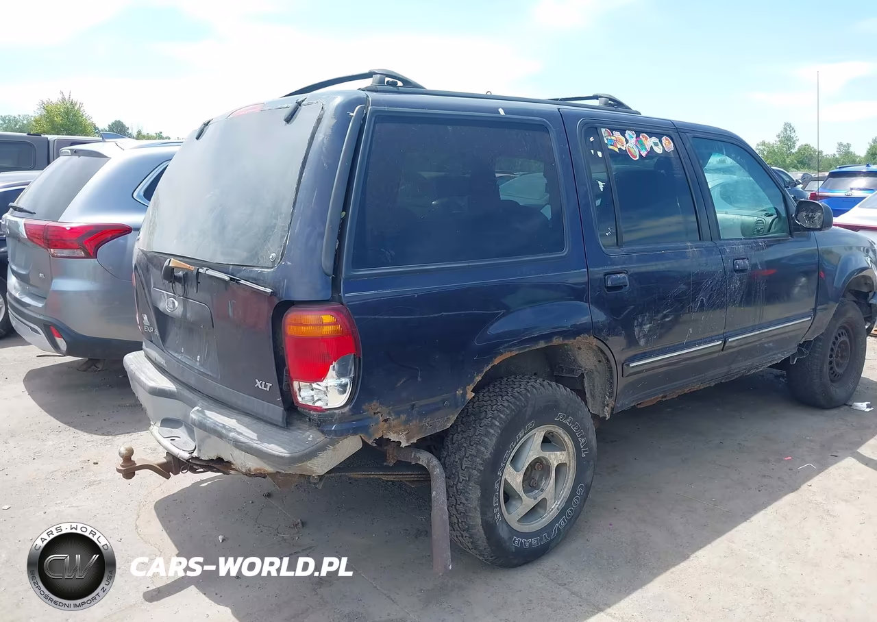 2001 Ford Explorer Xlt VIN:1FMZU73E11ZA65606 - 4