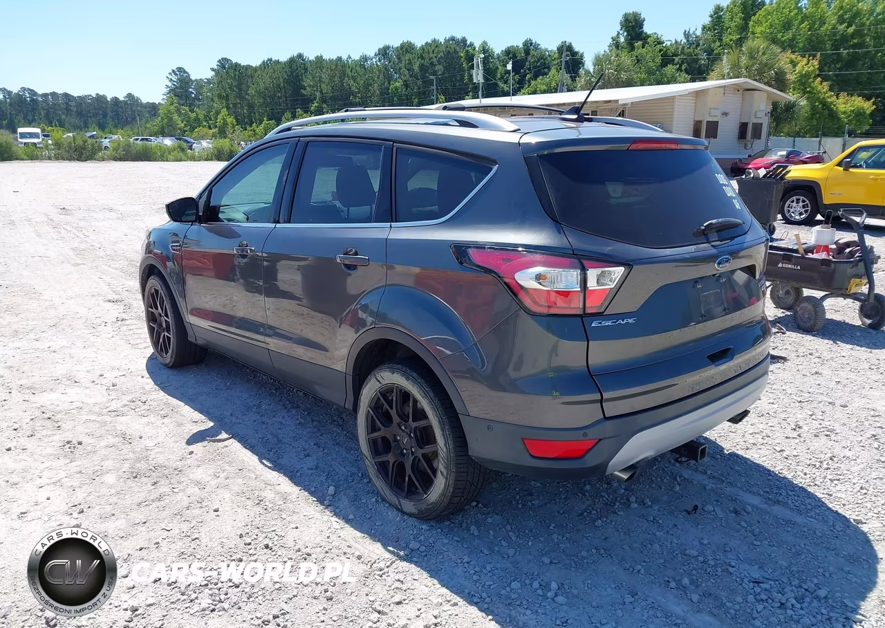 2018 Ford Escape Titanium VIN:1FMCU9J96JUB24332 - 3