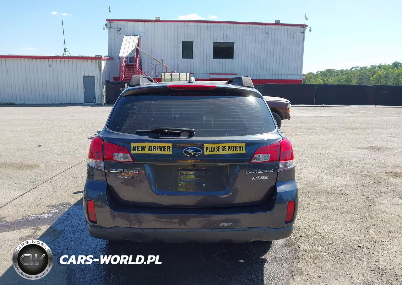 2013 Subaru Outback 2.5I VIN:4S4BRBAC1D3296469 - 16