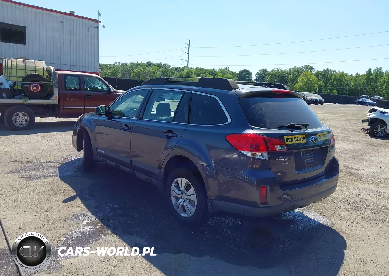 2013 Subaru Outback 2.5I VIN:4S4BRBAC1D3296469 - 3