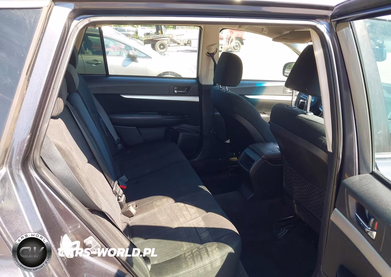 2013 Subaru Outback 2.5I VIN:4S4BRBAC1D3296469 - 8