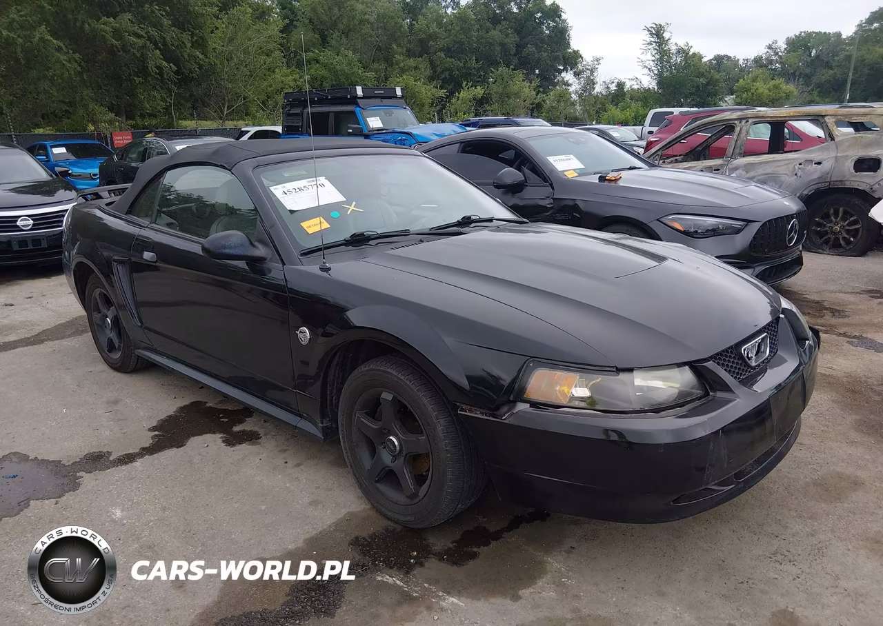 2004 Ford Mustang