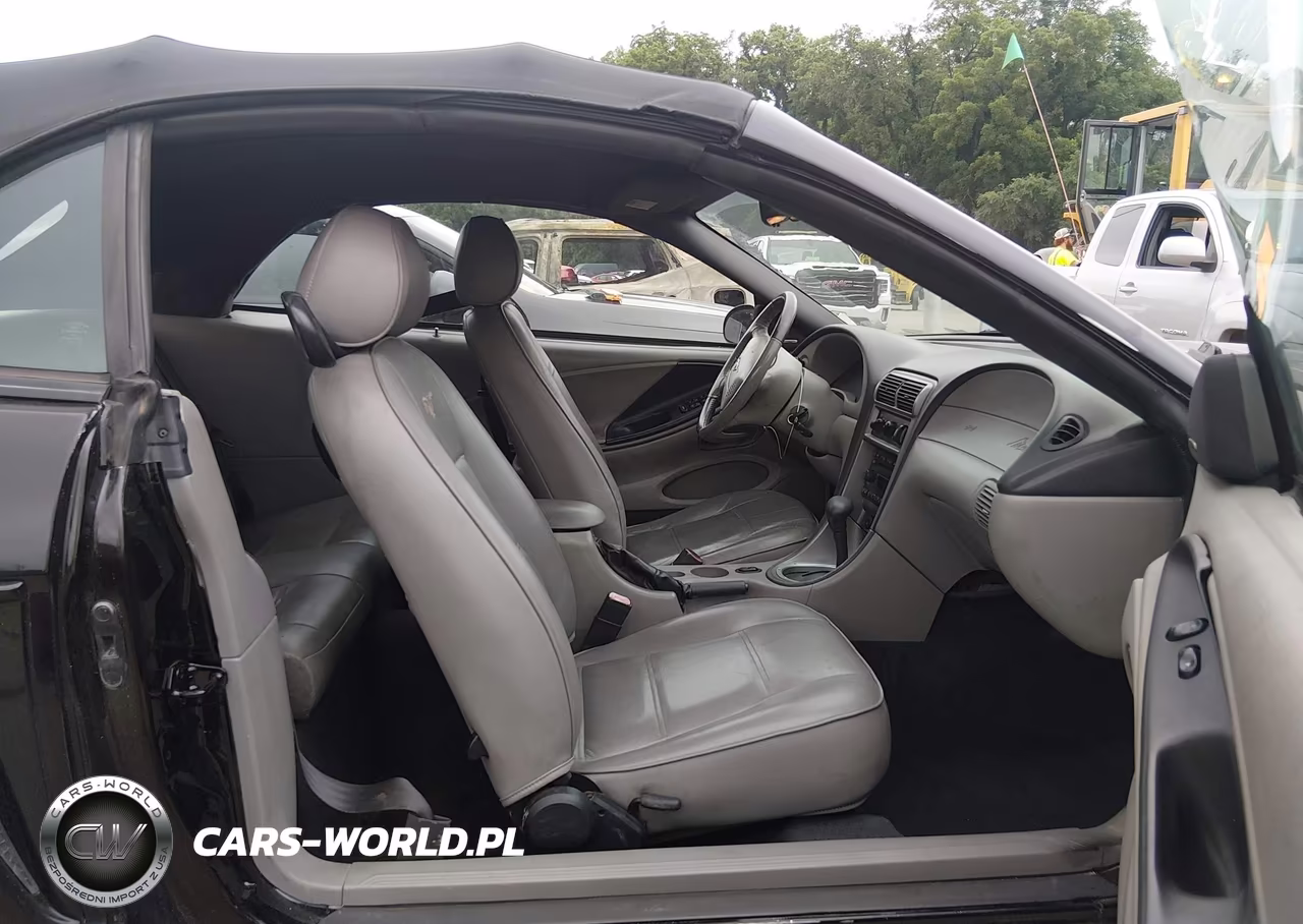 2004 Ford Mustang VIN:1FAFP444X4F117572 - 5