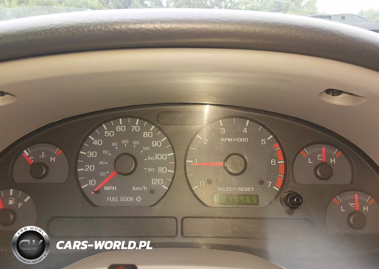 2004 Ford Mustang VIN:1FAFP444X4F117572 - 7