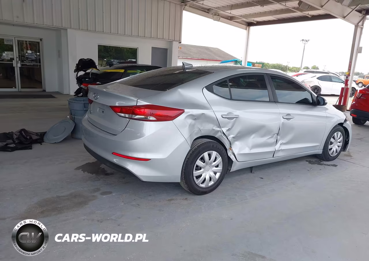 2017 Hyundai Elantra Se VIN:5NPD74LF7HH103922 - 4