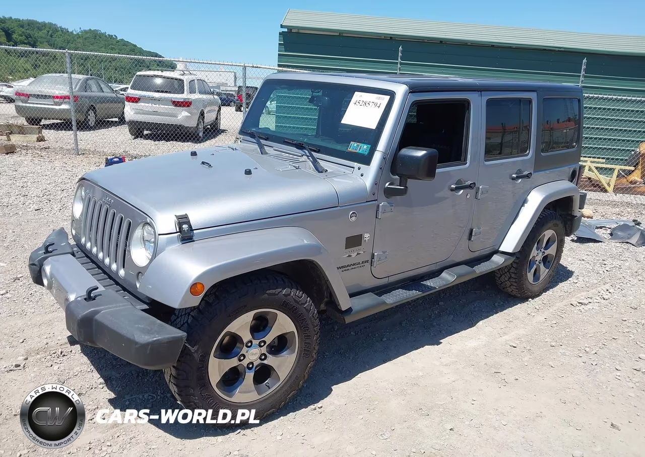2016 Jeep Wrangler Unlimited Sahara VIN:1C4BJWEG8GL137209 - 2