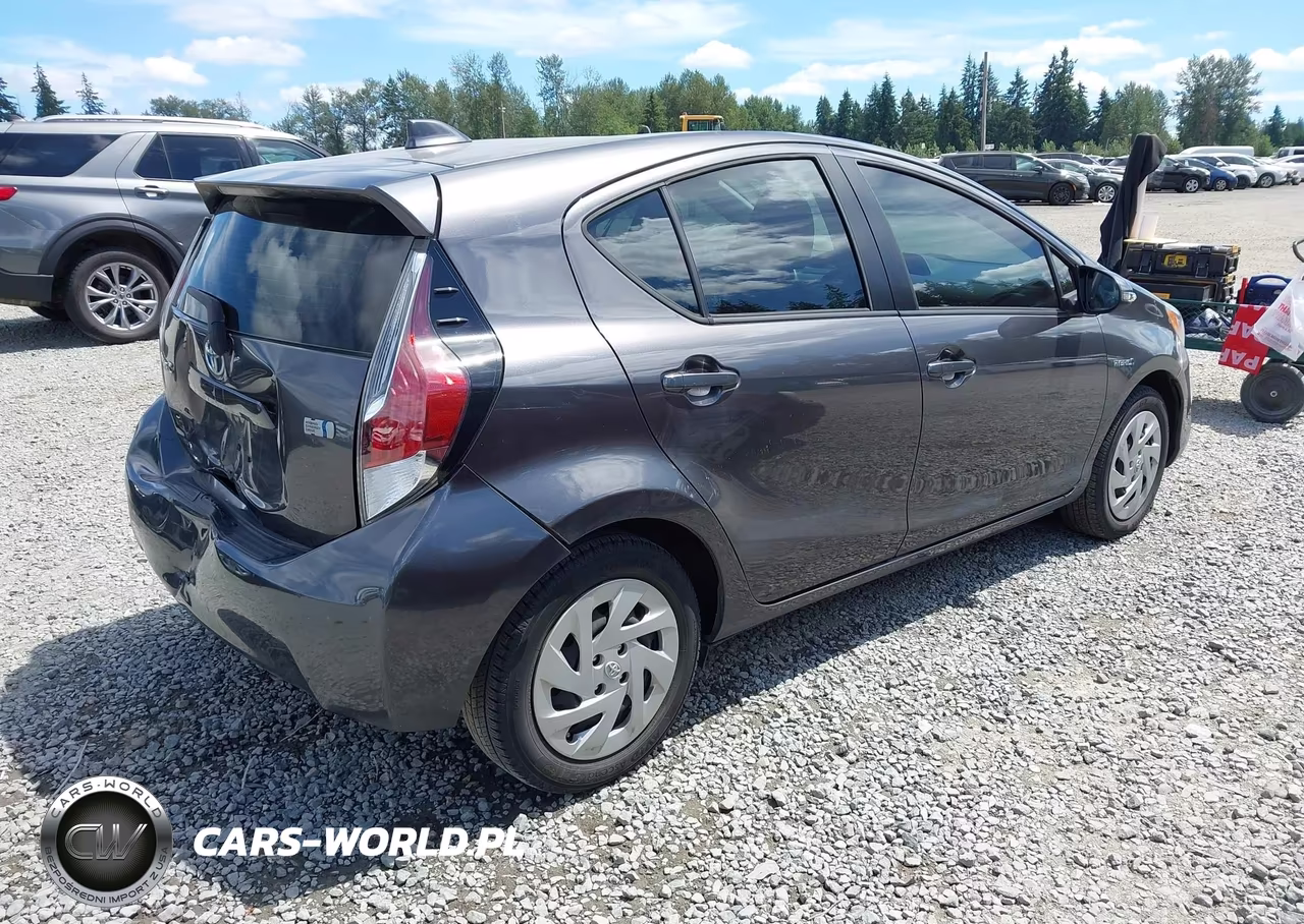 2016 Toyota Prius C Two VIN:JTDKDTB35G1129183 - 4