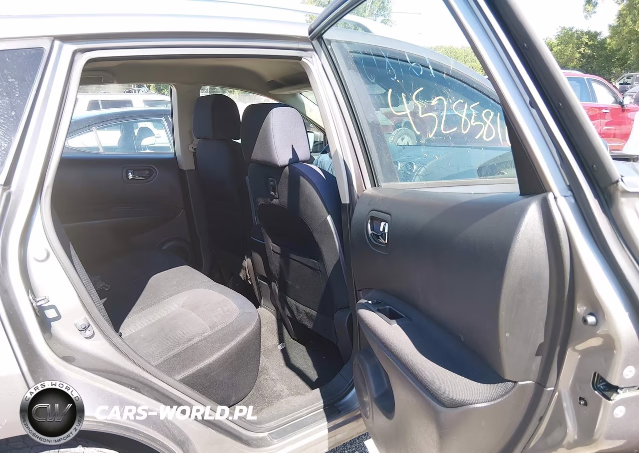 2014 Nissan Rogue Select S VIN:JN8AS5MVXEW721873 - 8