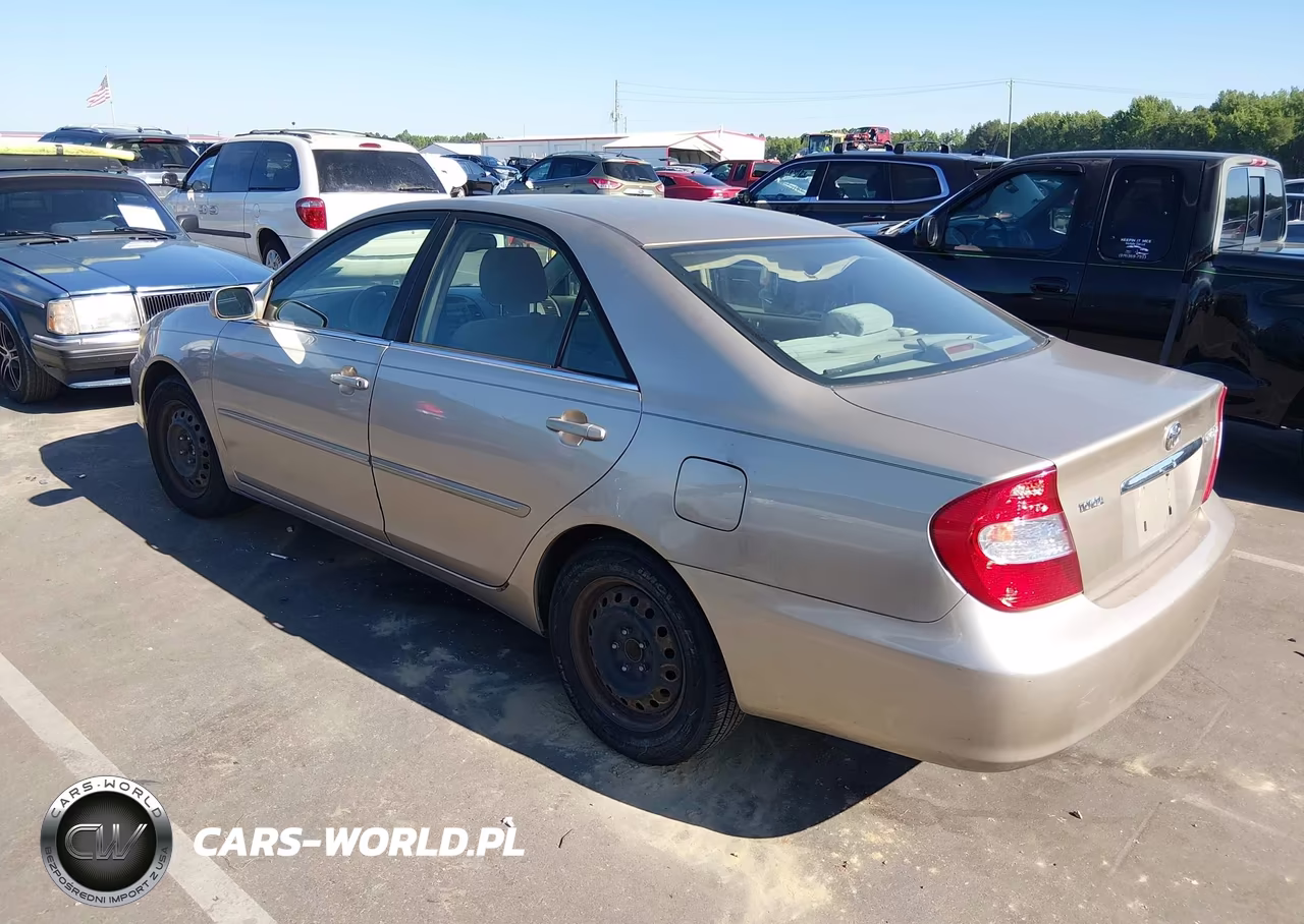 2004 Toyota Camry Xle VIN:JTDBE32K740278605 - 3