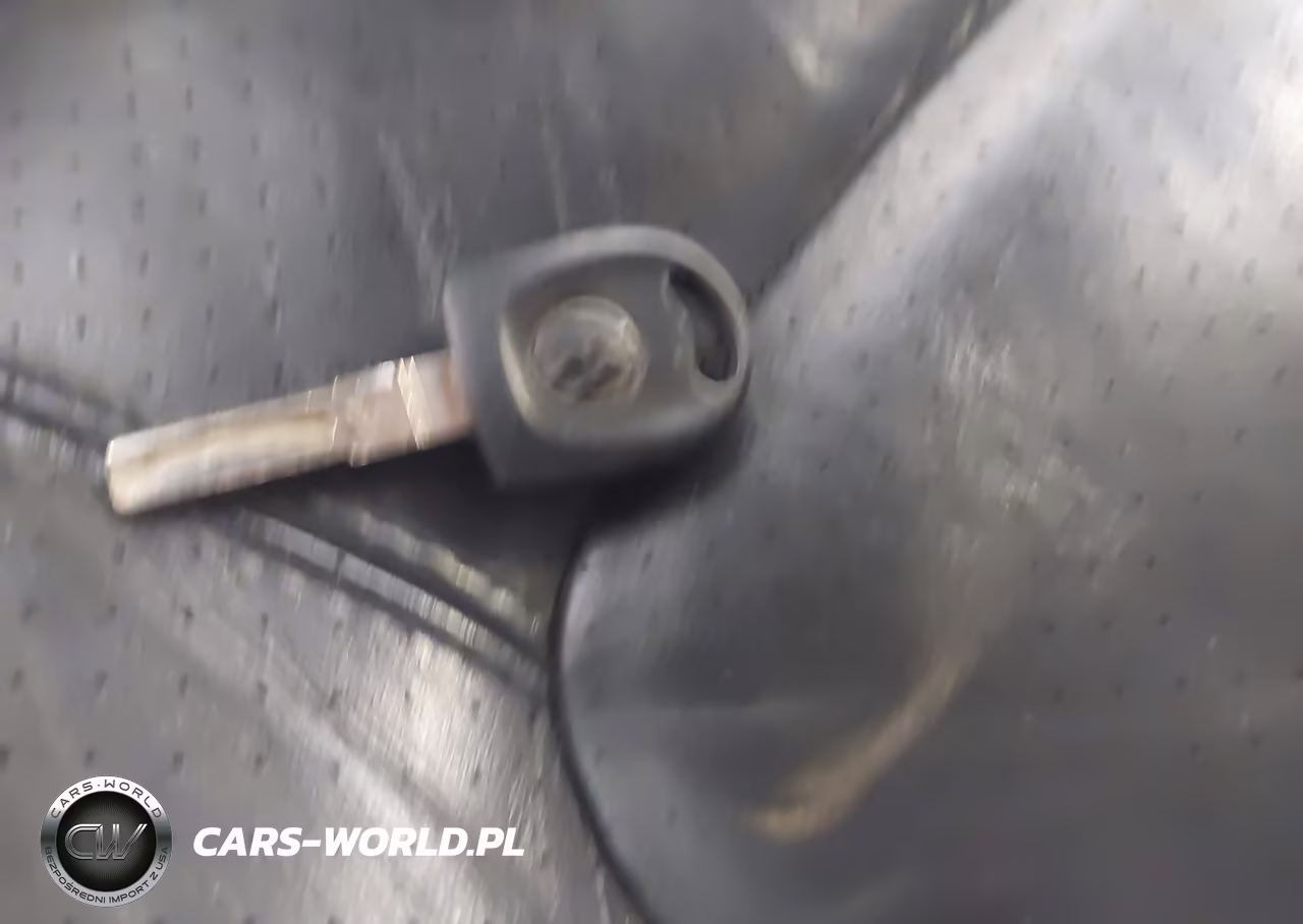 1998 Volkswagen New Beetle VIN:3VWBB61CXWM024887 - 11