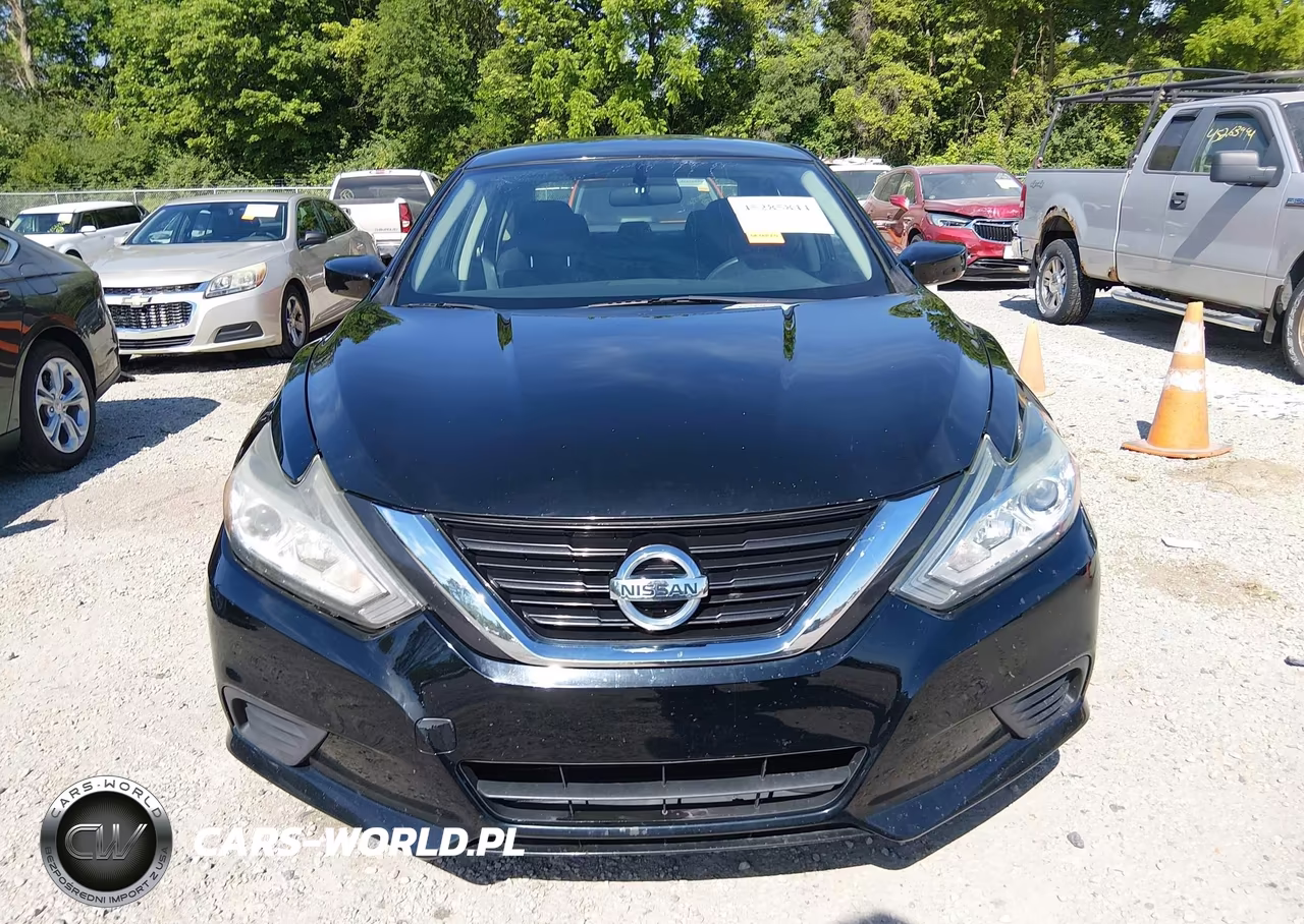 2018 Nissan Altima 2.5 S VIN:1N4AL3AP6JC118083 - 12