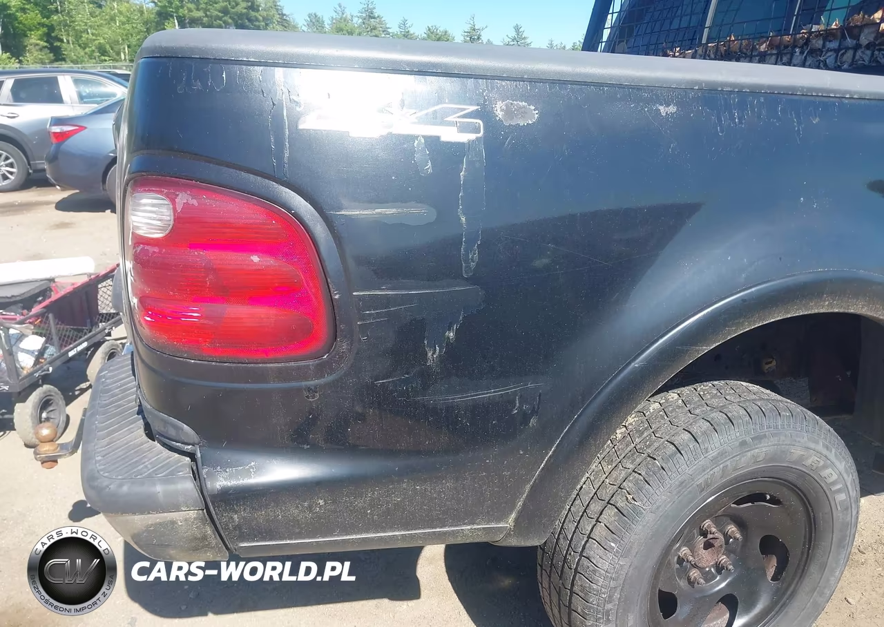 2002 Ford F-150 Lariat-Xlt VIN:1FTRW08L52KB09307 - 12