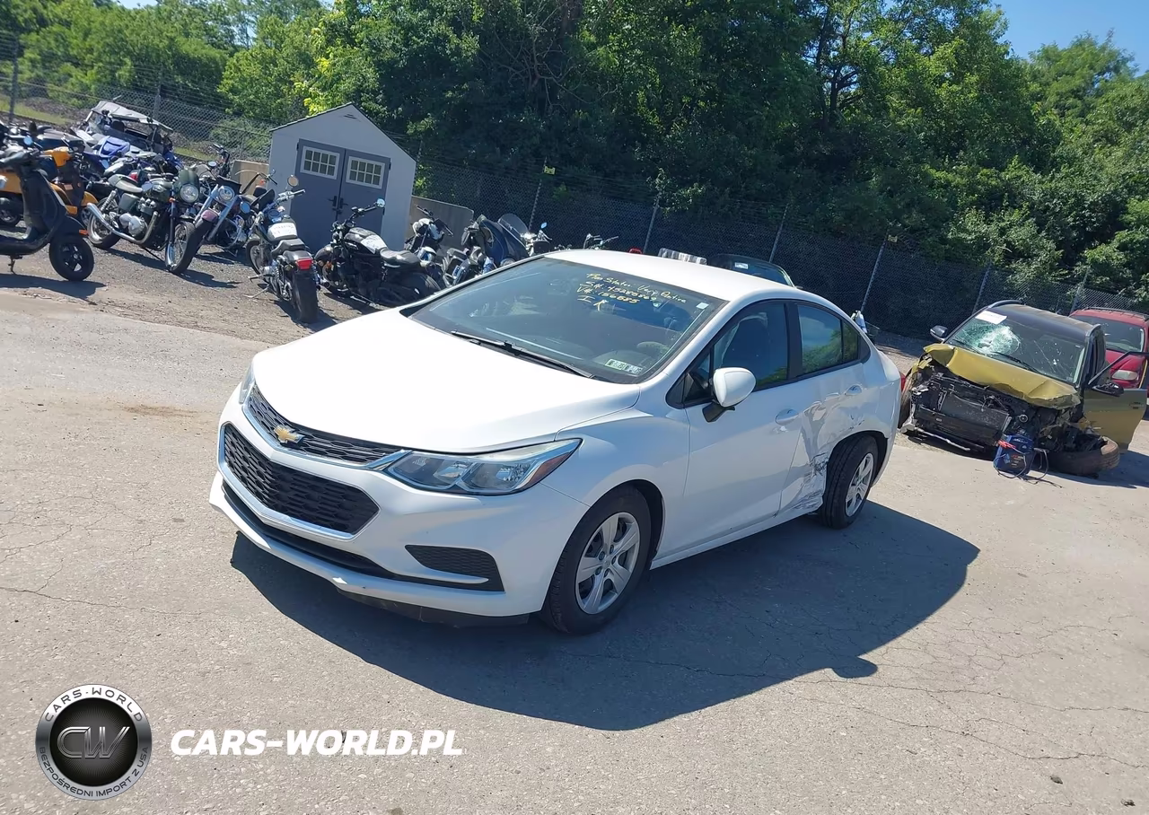 2018 Chevrolet Cruze Ls Auto VIN:1G1BC5SM0J7156585 - 2