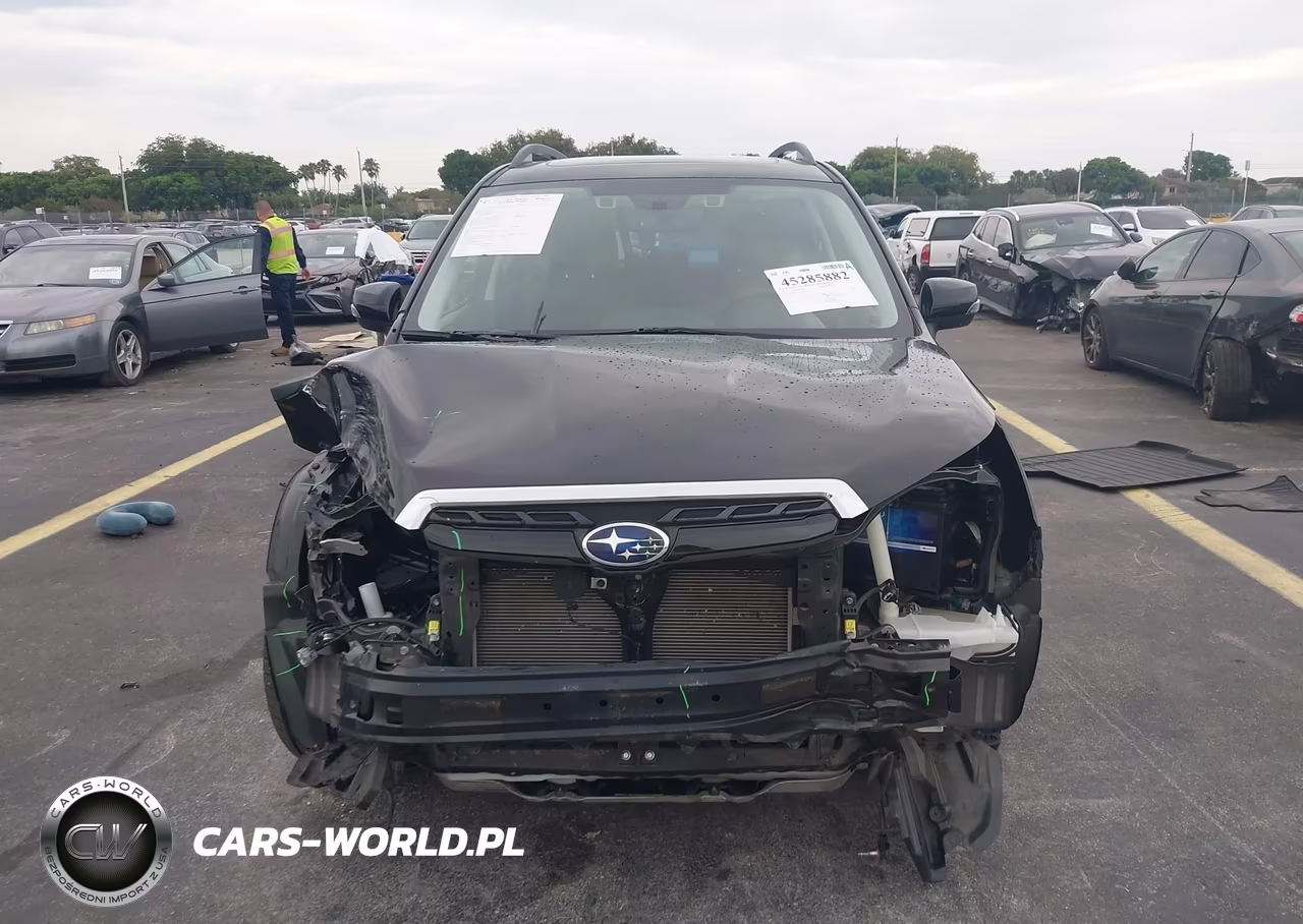 2018 Subaru Forester 2.0Xt Touring VIN:JF2SJGWC7JH525058 - 13