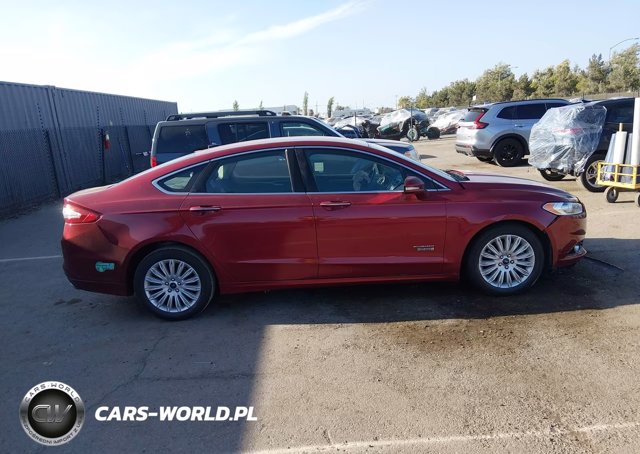2014 Ford Fusion Energi Se Luxury VIN:3FA6P0PU6ER329877 - 15