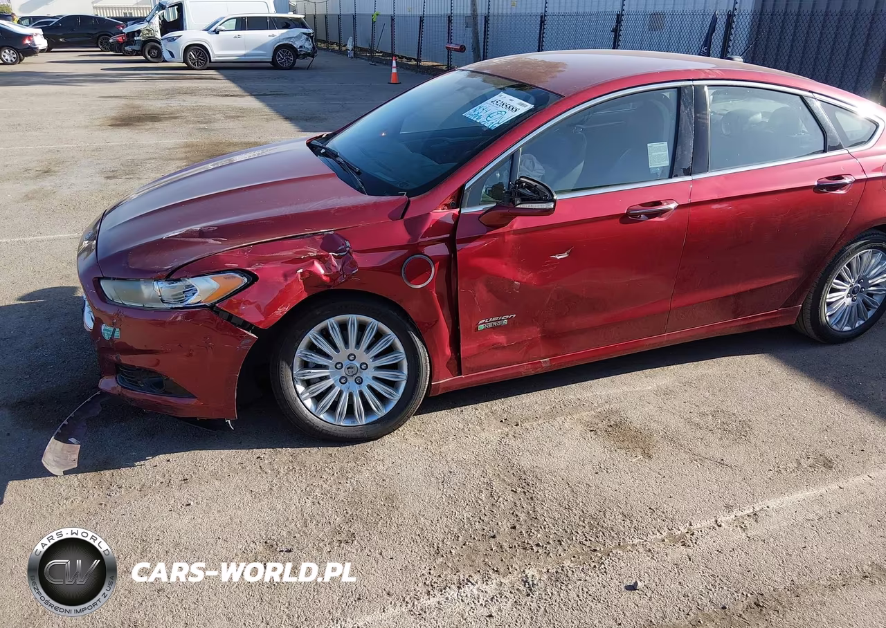 2014 Ford Fusion Energi Se Luxury VIN:3FA6P0PU6ER329877 - 6