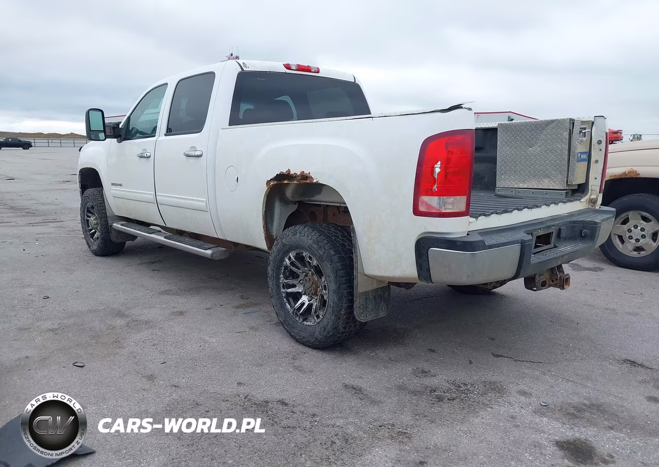 2013 GMC Sierra 2500Hd Work Truck VIN:1GT12ZC89DF214170 - 3