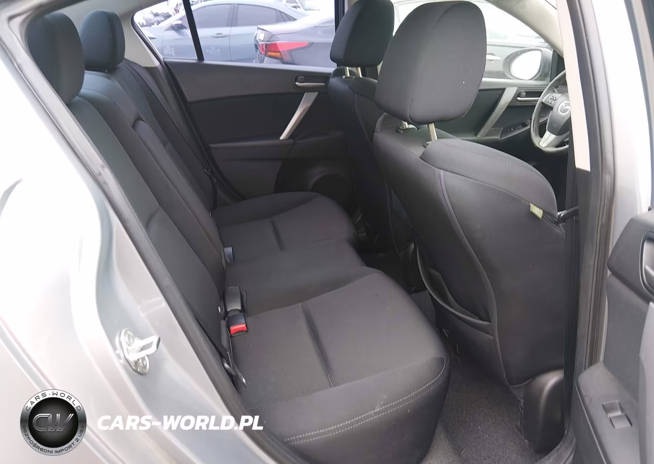 2011 Mazda Mazda3 S Sport VIN:JM1BL1U64B1457962 - 8