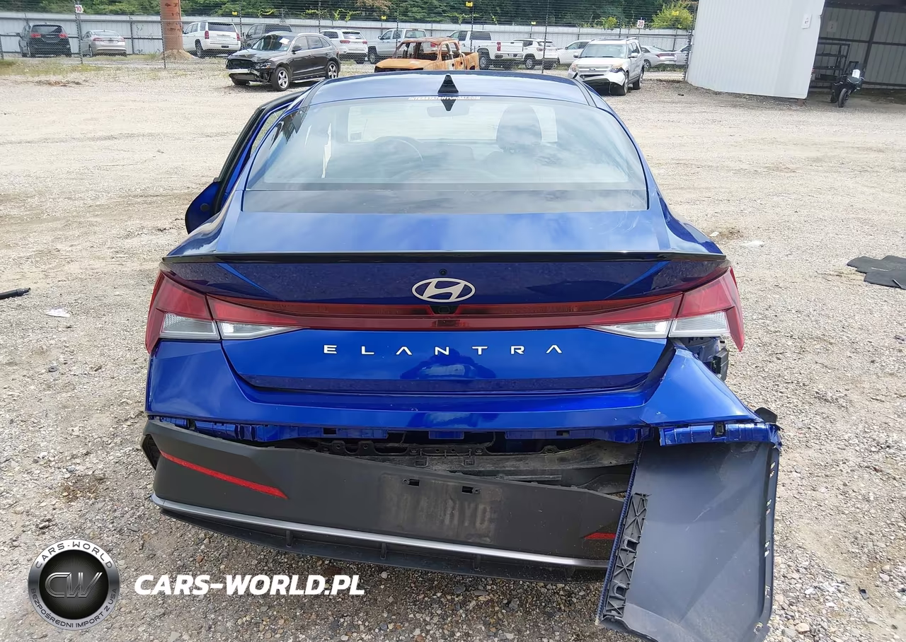 2025 Hyundai Elantra Sel Sport VIN:KMHLM4DG4SU940129 - 17