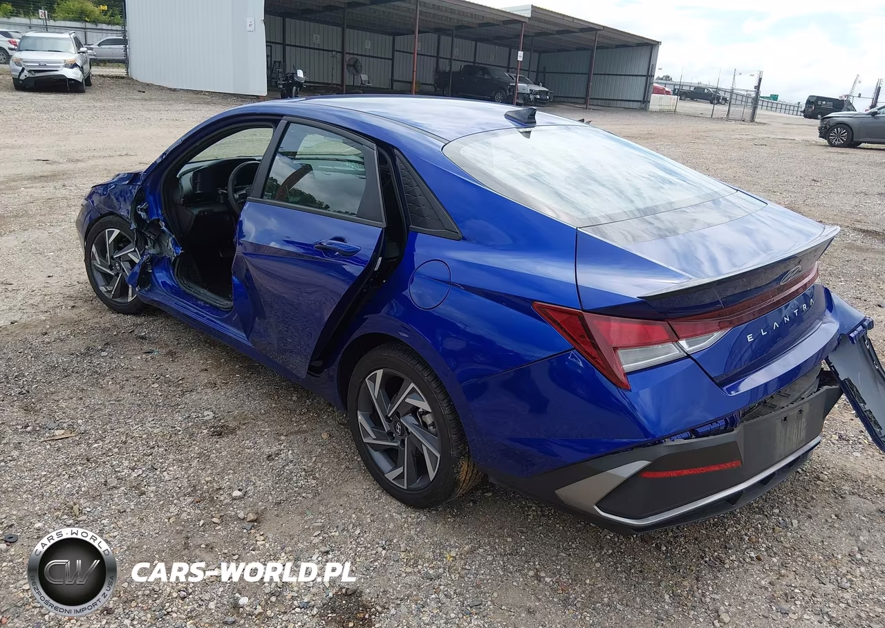 2025 Hyundai Elantra Sel Sport VIN:KMHLM4DG4SU940129 - 3