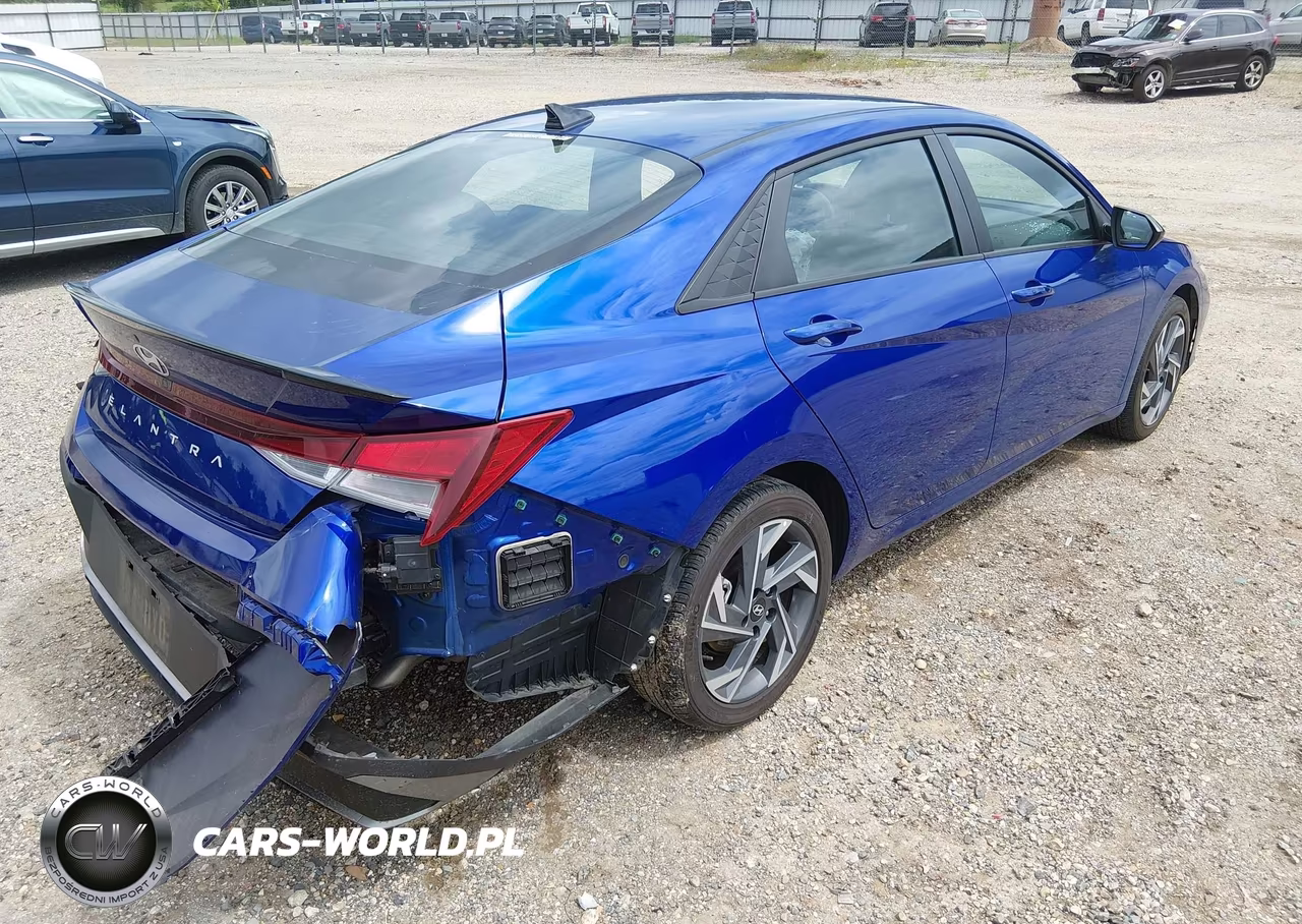 2025 Hyundai Elantra Sel Sport VIN:KMHLM4DG4SU940129 - 4