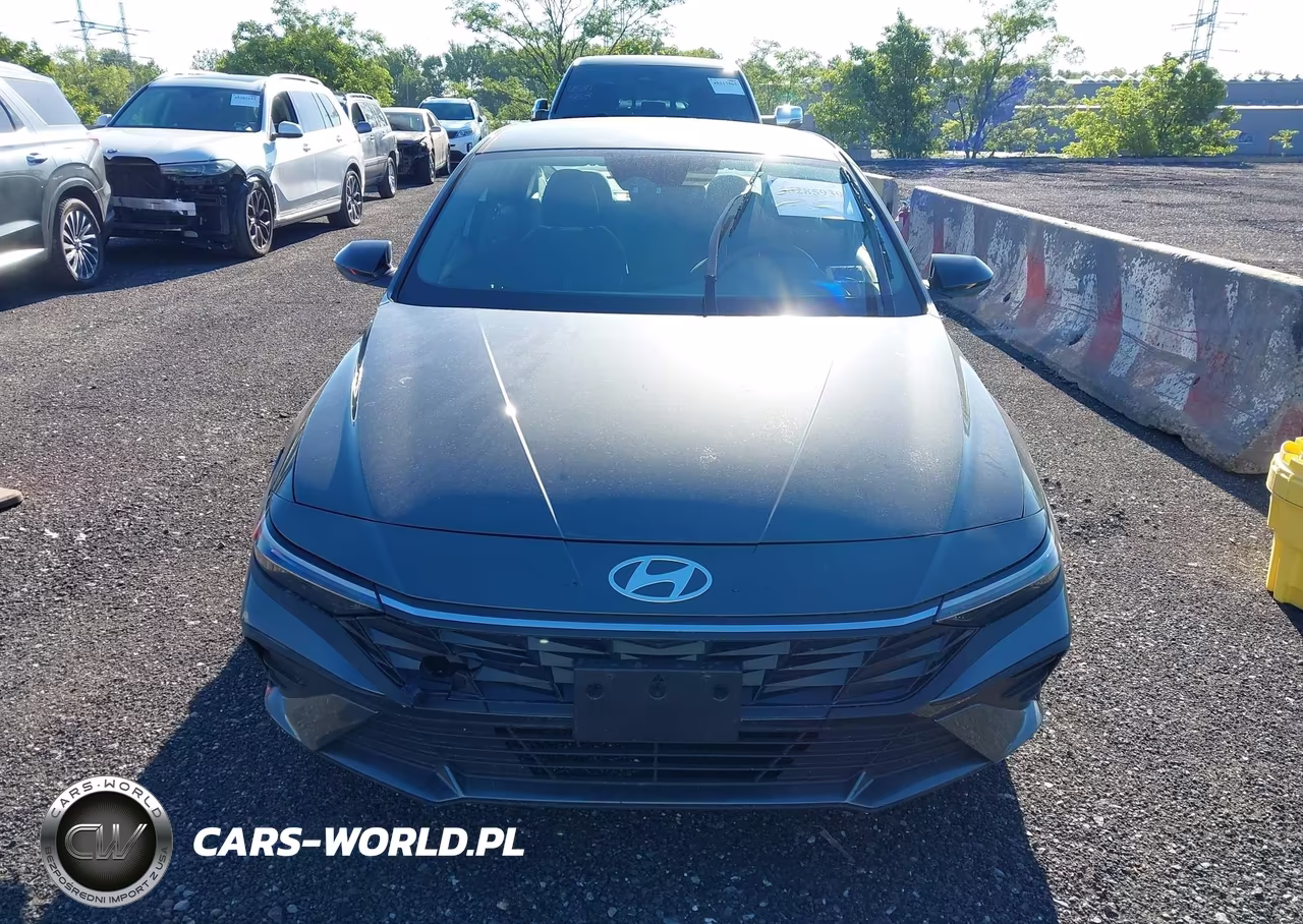 2025 Hyundai Elantra Sel Sport VIN:KMHLM4DG1SU034830 - 12