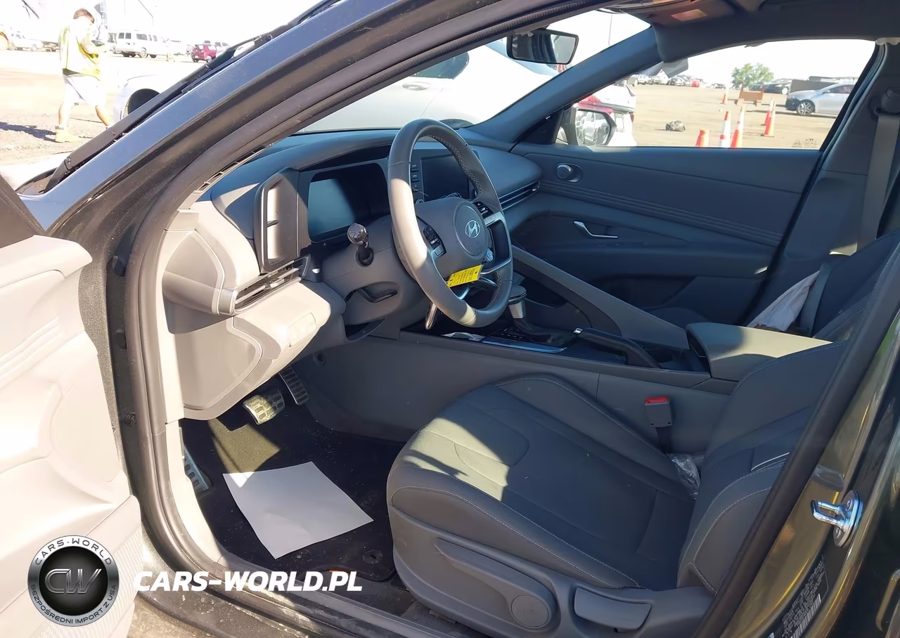 2025 Hyundai Elantra Sel Sport VIN:KMHLM4DG1SU034830 - 5