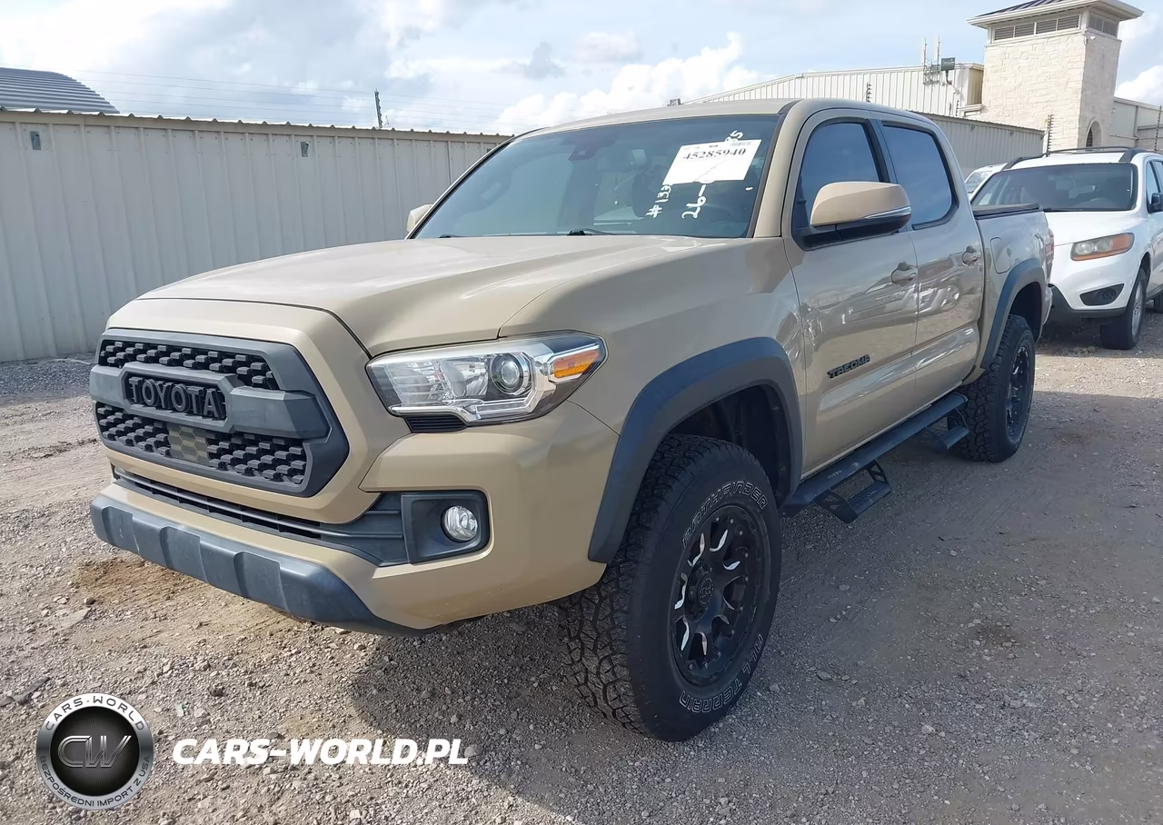 2018 Toyota Tacoma Trd Off Road VIN:3TMAZ5CN5JM062815 - 6