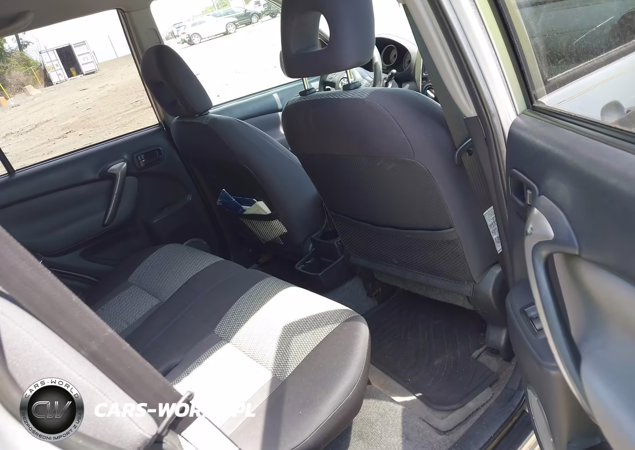 2004 Toyota Rav4 VIN:JTEHD20V340013146 - 8