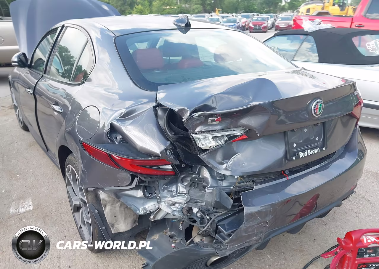 2018 Alfa Romeo Giulia Ti Sport Awd VIN:ZARFAEEN5J7594625 - 6