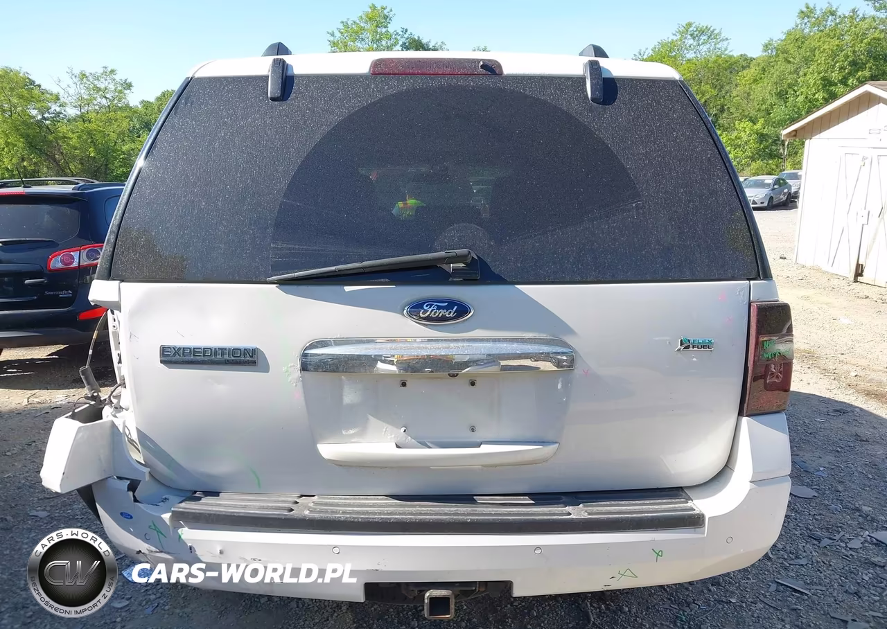 2014 Ford Expedition Limited VIN:1FMJU2A55EEF34955 - 17