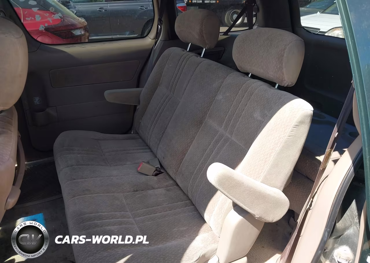 2002 Toyota Sienna Ce VIN:4T3ZF19C62U474686 - 8