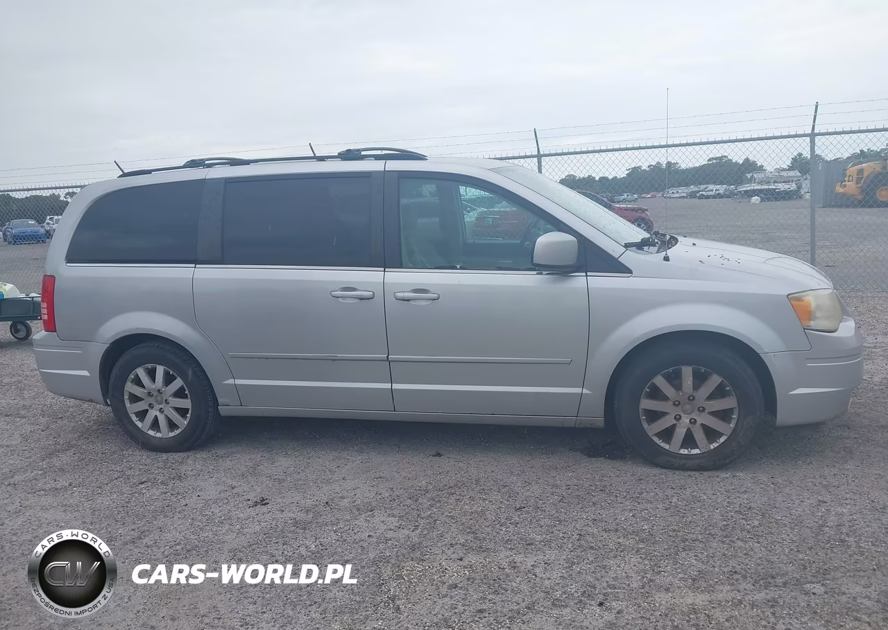 2008 Chrysler Town & Country Touring VIN:2A8HR54P48R691685 - 13