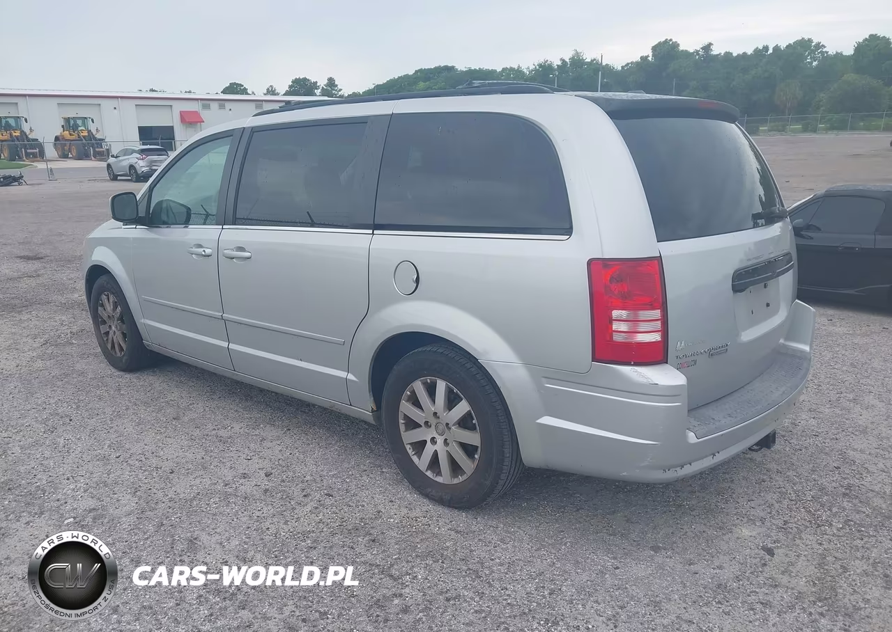 2008 Chrysler Town & Country Touring VIN:2A8HR54P48R691685 - 3