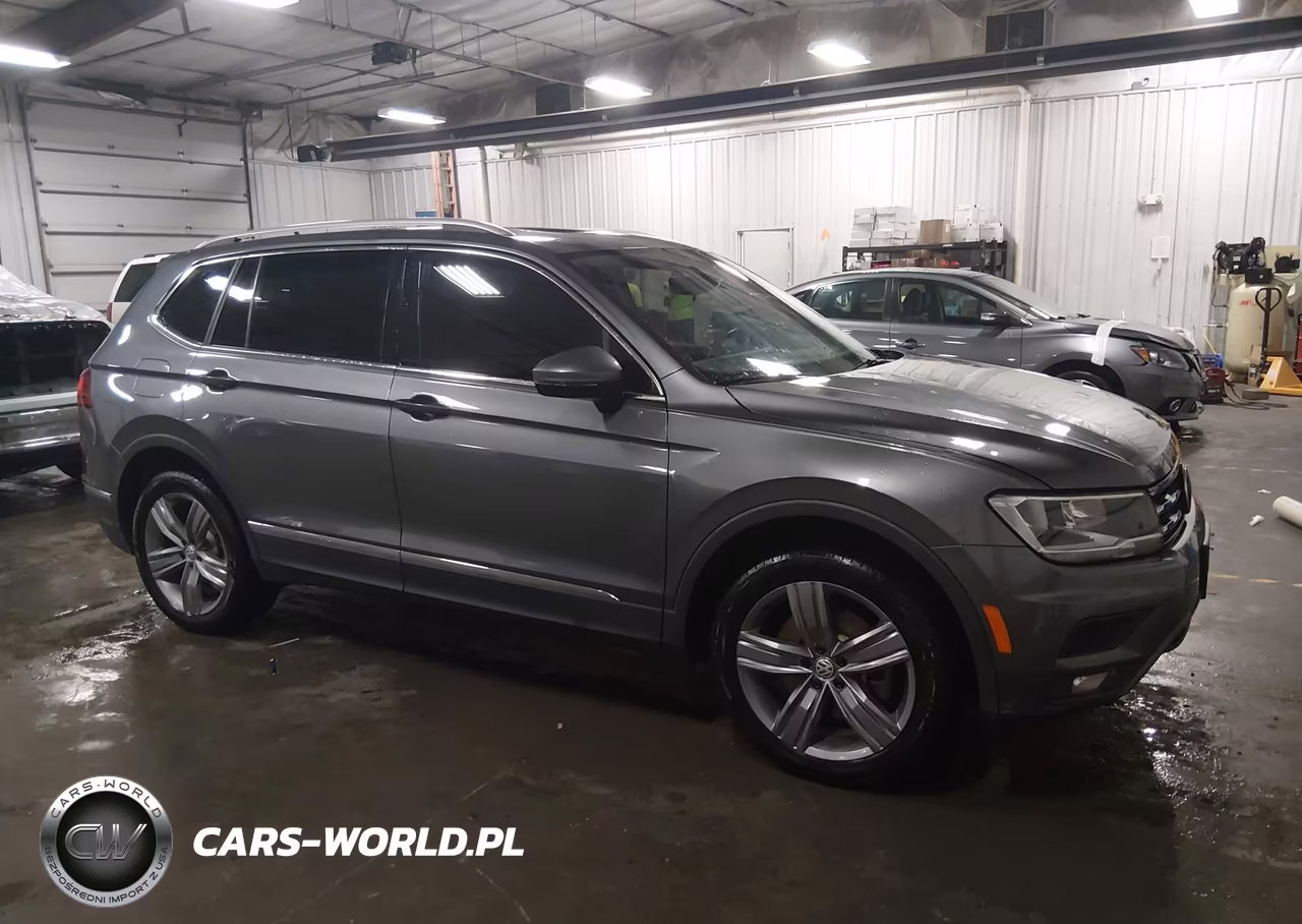 2021 Volkswagen Tiguan 2.0T Se-2.0T Se R-Line Black-2.0T Sel – zdjęcie 1 z 17