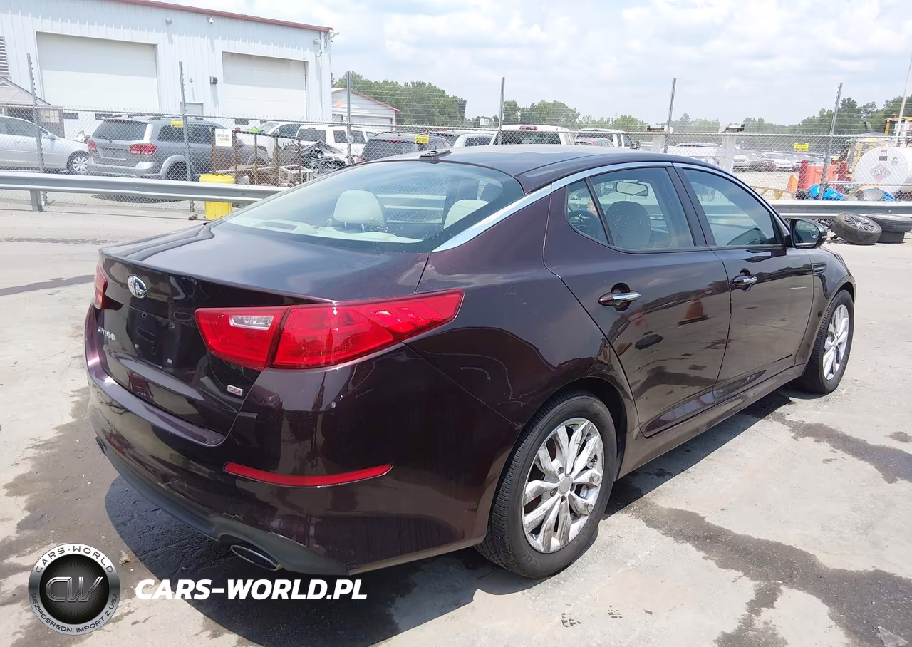 2014 Kia Optima Lx VIN:5XXGM4A70EG316011 - 4