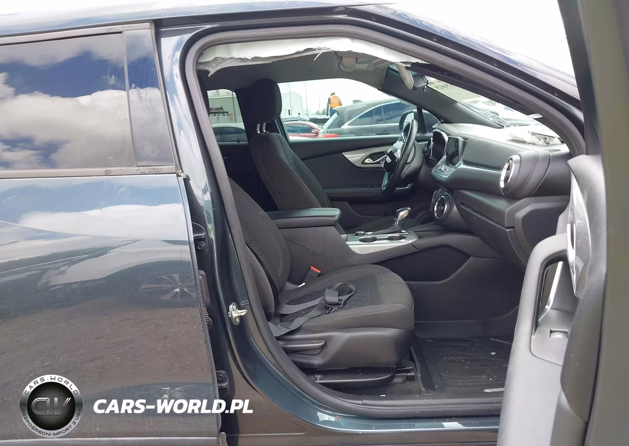 2019 Chevrolet Blazer VIN:3GNKBBRAXKS670037 - 5