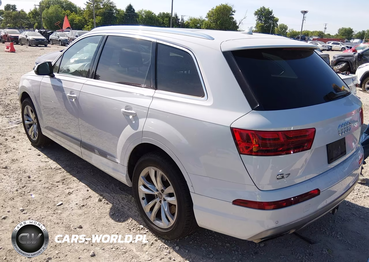 2017 Audi Q7 3.0T Premium VIN:WA1LAAF76HD019493 - 3